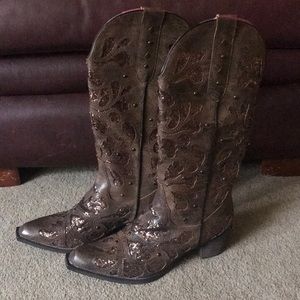 NWT Cowboy Boots